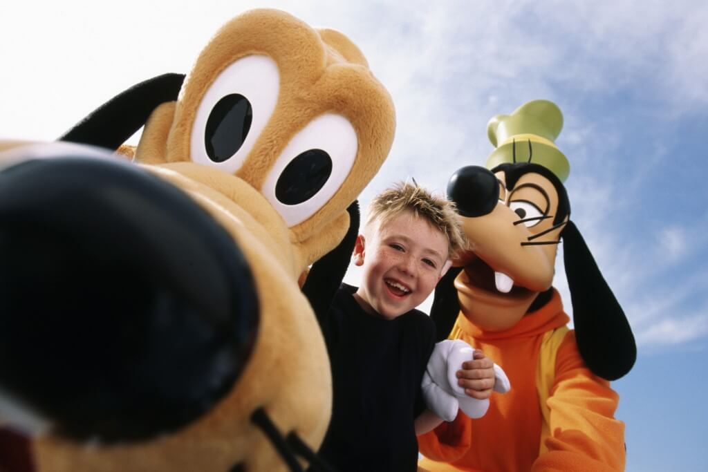 5 of the Most Popular Places to See Characters at Disney World